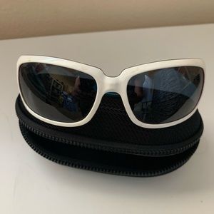Costa “Isabella” sunglasses  polarized